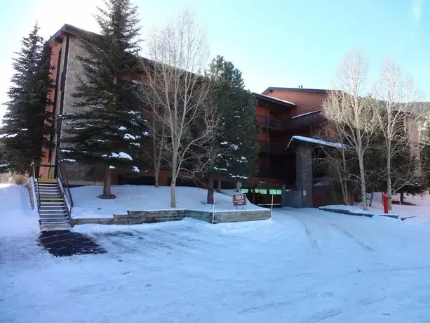 Mountainside Condominiums by Bighorn Rentals 