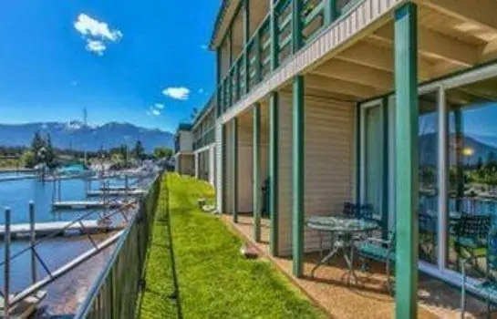 Tahoe Marina Shores 132 By RedAwning 