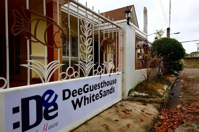 Dee Guesthouse White Sands 