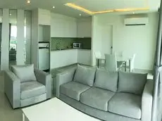 Amazon Residence by Pattaya Sunny Rentals 