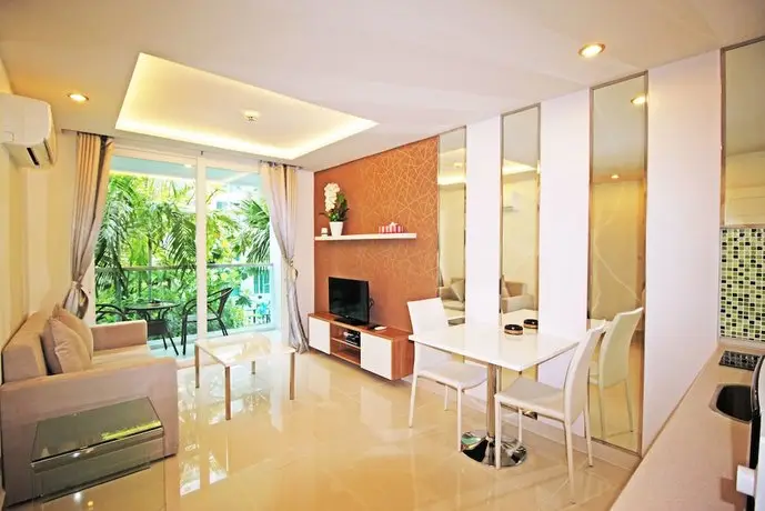 Amazon Residence by Pattaya Sunny Rentals 