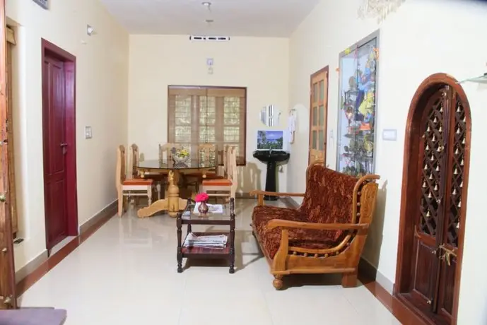 Homestay in Kalpetta near Sreeporkkali Temple 