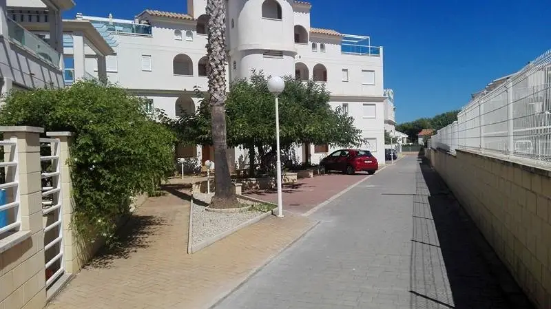 Apartamentos Punta Canaret 3000