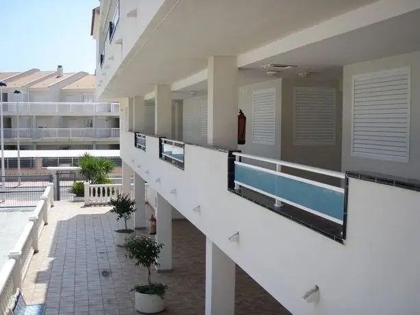 Apartamentos Punta Canaret 3000 