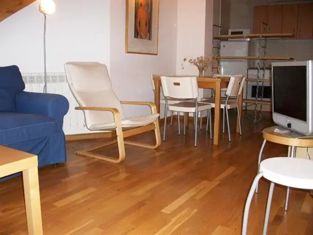 Apartamentos Sallent-Escarrilla 3000 