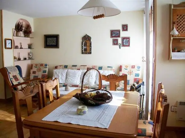 Apartamentos Sallent-Escarrilla 3000 