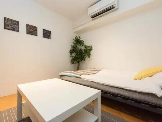 OX 2 Bedroom Apartment in Namba 31 