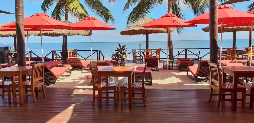 Ramada Suites by Wyndham Wailoaloa Beach Fiji