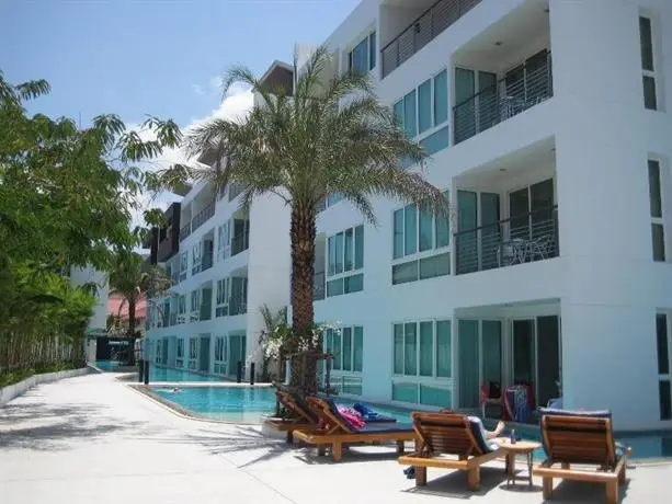 Akisol Phuket Ocean apartments 