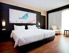 Vouk Hotel Suites George Town 