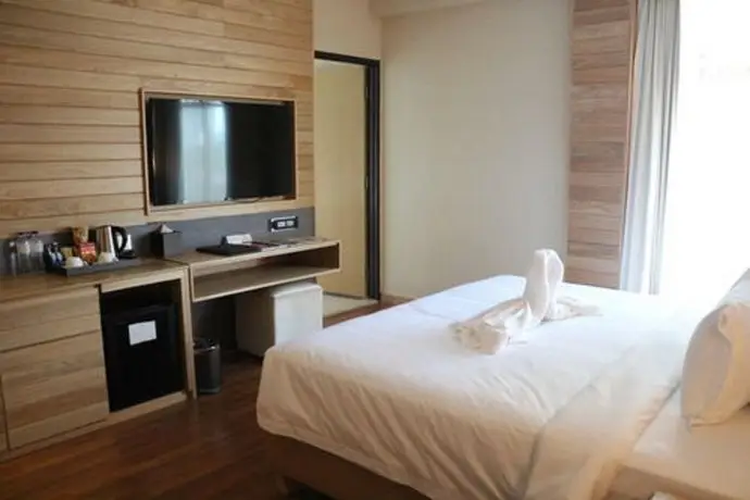 Vouk Hotel Suites George Town 