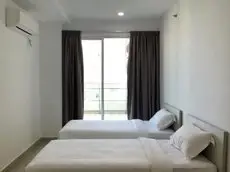 Vouk Hotel Suites George Town 