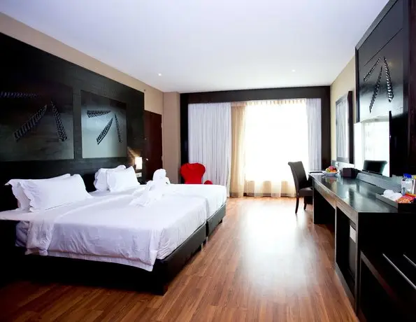 Vouk Hotel Suites George Town 