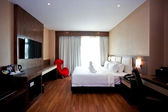 Vouk Hotel Suites George Town 