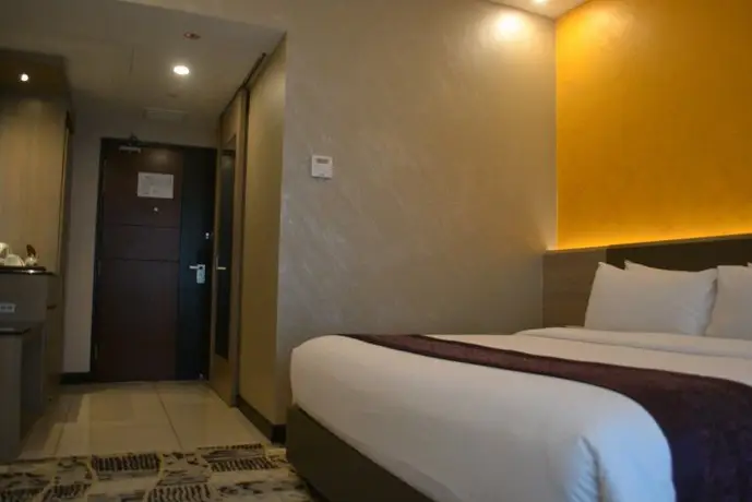 V8 Hotel Johor Bahru 