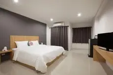 Pixel Hostel Phuket Airport 