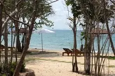 Gold Sand Beach Bungalow 