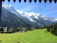 Terrasse sur le Mont Blanc 