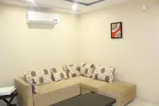 Stay10 Luxury Service Apartment 