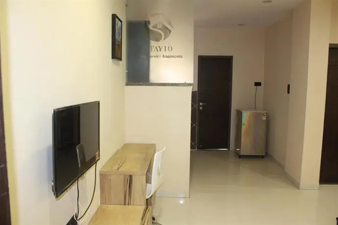 Stay10 Luxury Service Apartment 