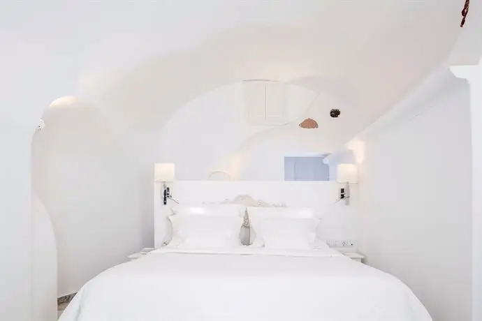 Canaves Oia Suites & Spa 