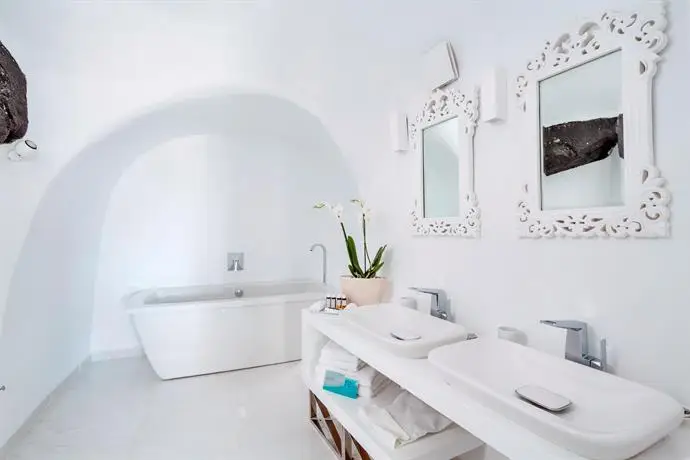 Canaves Oia Suites & Spa 