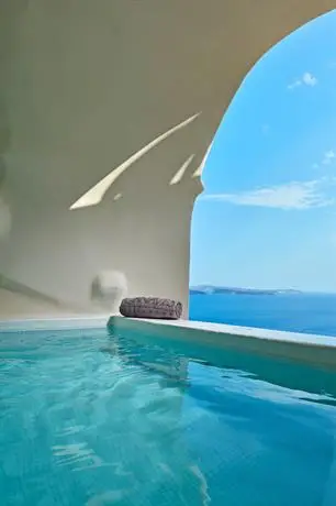 Canaves Oia Suites & Spa 