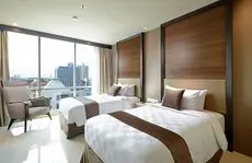 Aria Centra Surabaya 