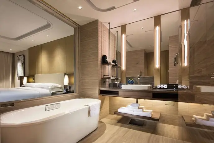 Hilton Jinan South Hotel & Residences 