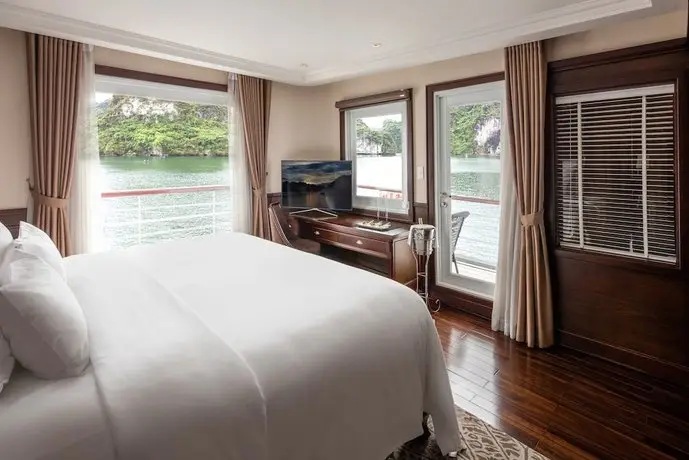 Paradise Elegance Cruise Halong 