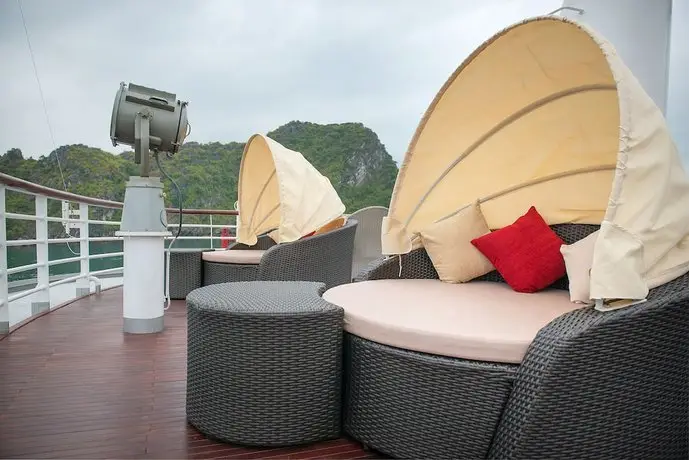 Paradise Elegance Cruise Halong 