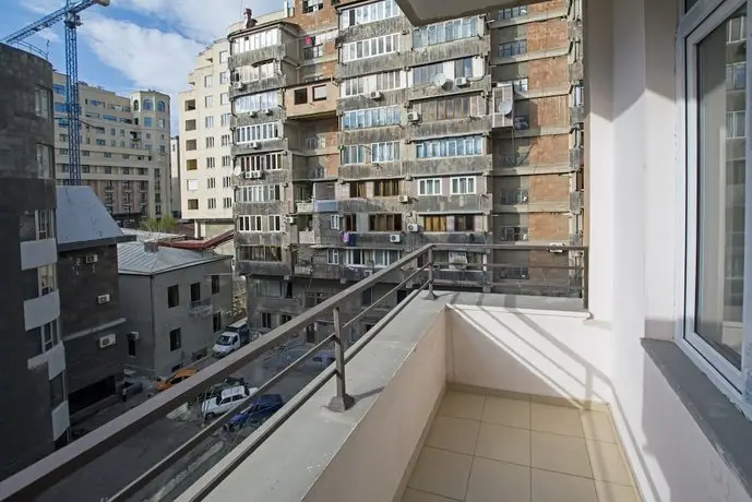 FlatsInYerevan - Apartments by Republic Square 