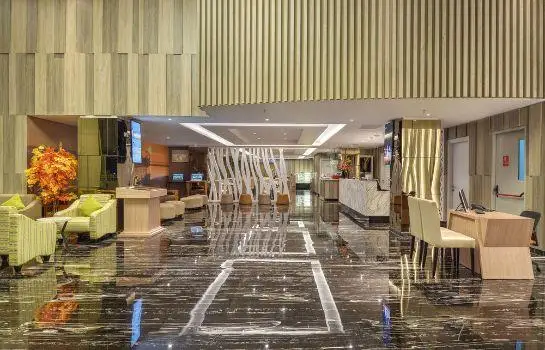 Platinum Adisucipto Yogyakarta Hotel & Conference Center