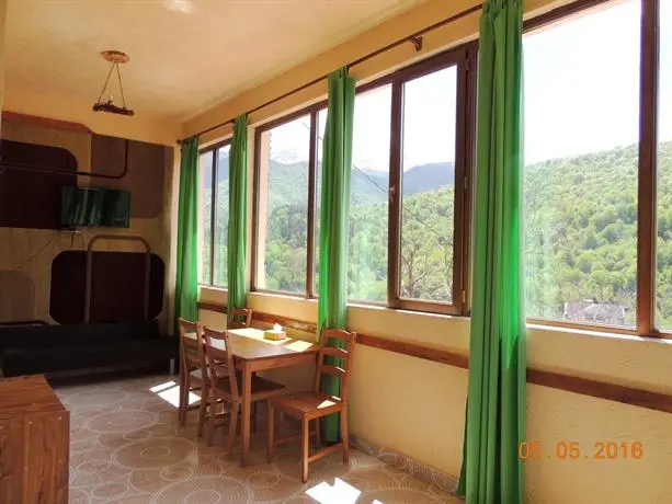 Art Guest House Dilijan