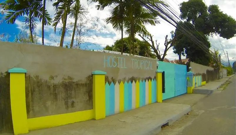 Hostel Tropical