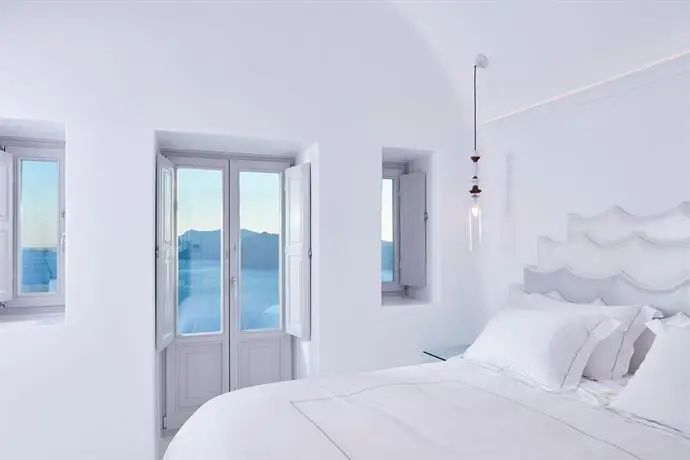 Canaves Oia Sunday Suites 