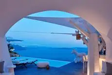 Canaves Oia Sunday Suites 