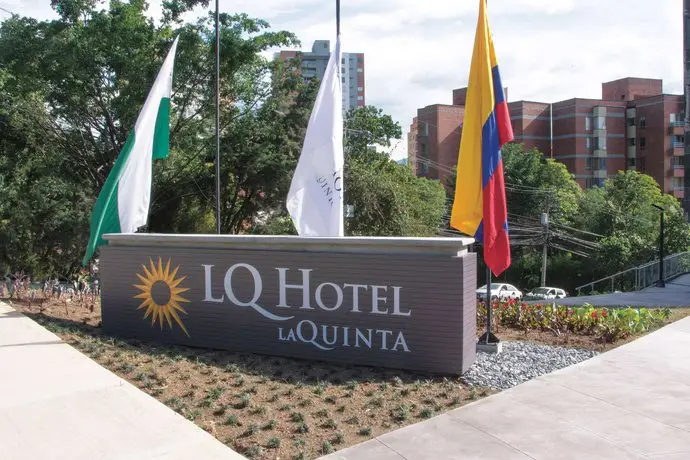 La Quinta by Wyndham Medellin