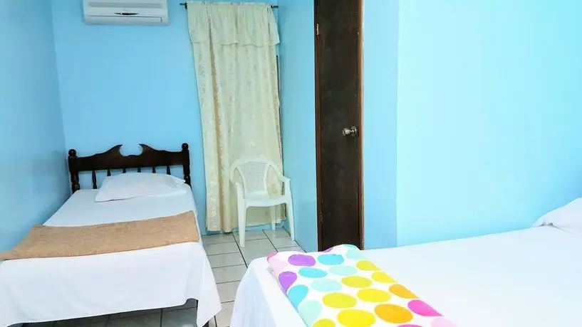 Sea Breeze Guest House Belize City