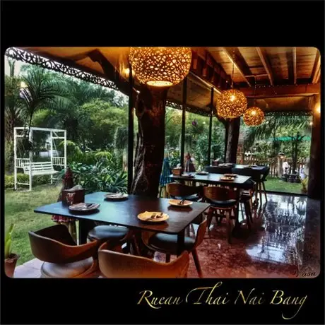 Ruean Thai Nai Bang by PANSAK Resort 