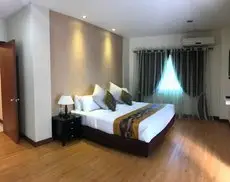 Rimbun Suites & Residences 