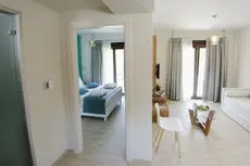 Hatzoudis Luxury Suites 