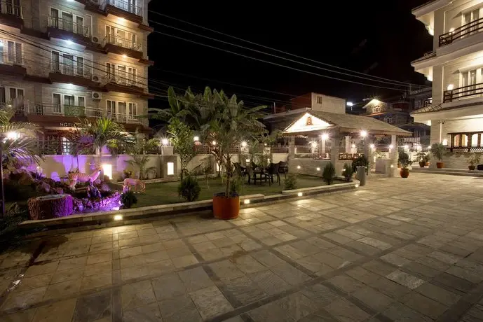 Hotel White Pearl Pokhara 