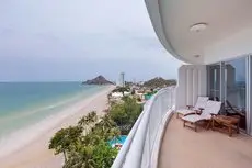 Baan TiewKlurn Beachfront Condominium 