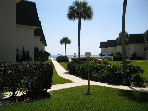 Apartment 114 Surfside