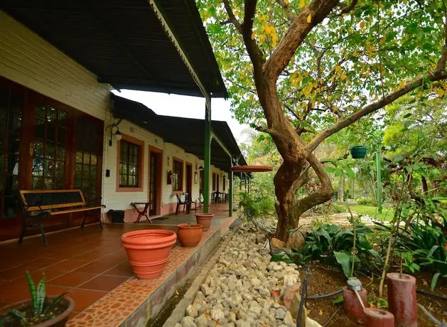 Lalamo Guesthouse 