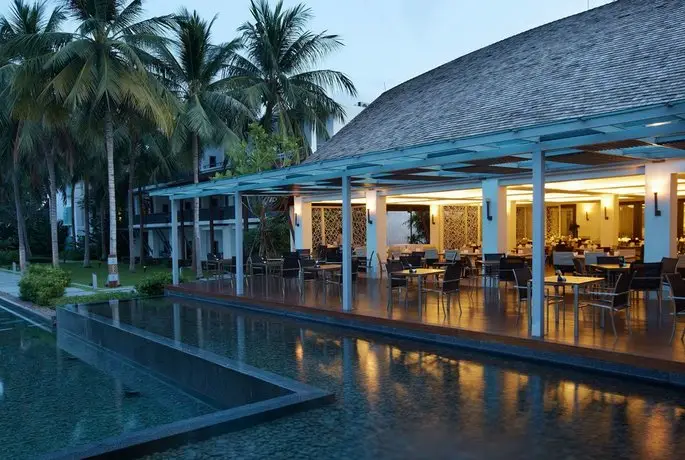 Veranda Pool Suite 