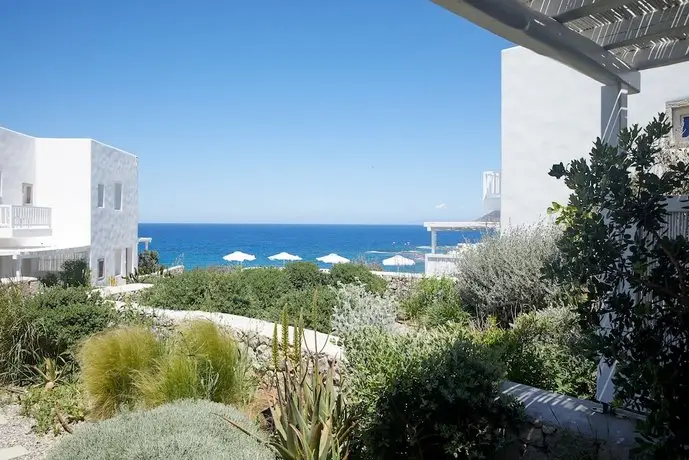 Milos Breeze Boutique Hotel 