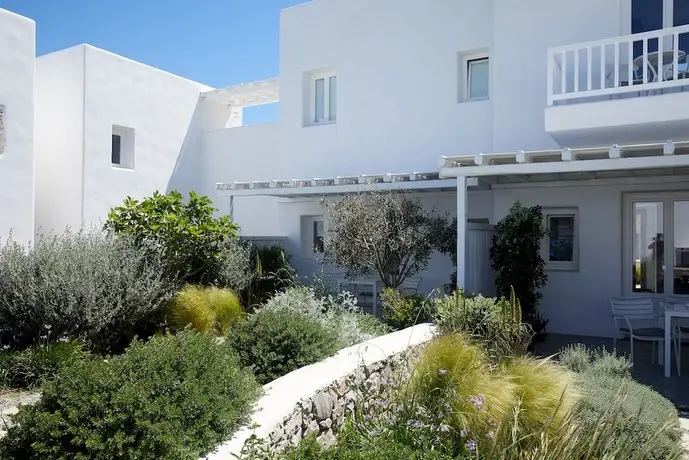 Milos Breeze Boutique Hotel 