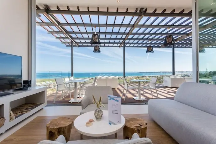 Palmares Beach House Hotel 